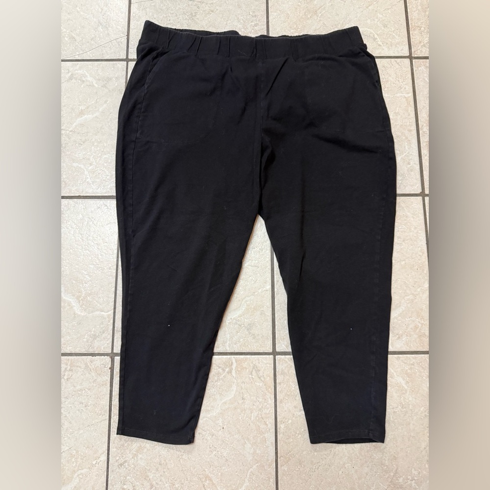 Torrid Women’s Plus Size 4 Cropped Leggings 2-Pair Bundle Black Gray Stretch